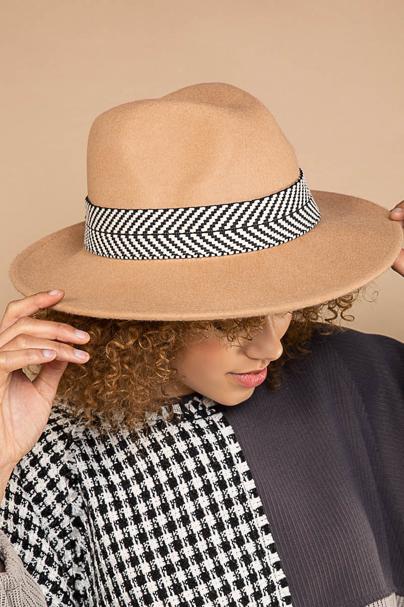 Tres Chic Brim Hat